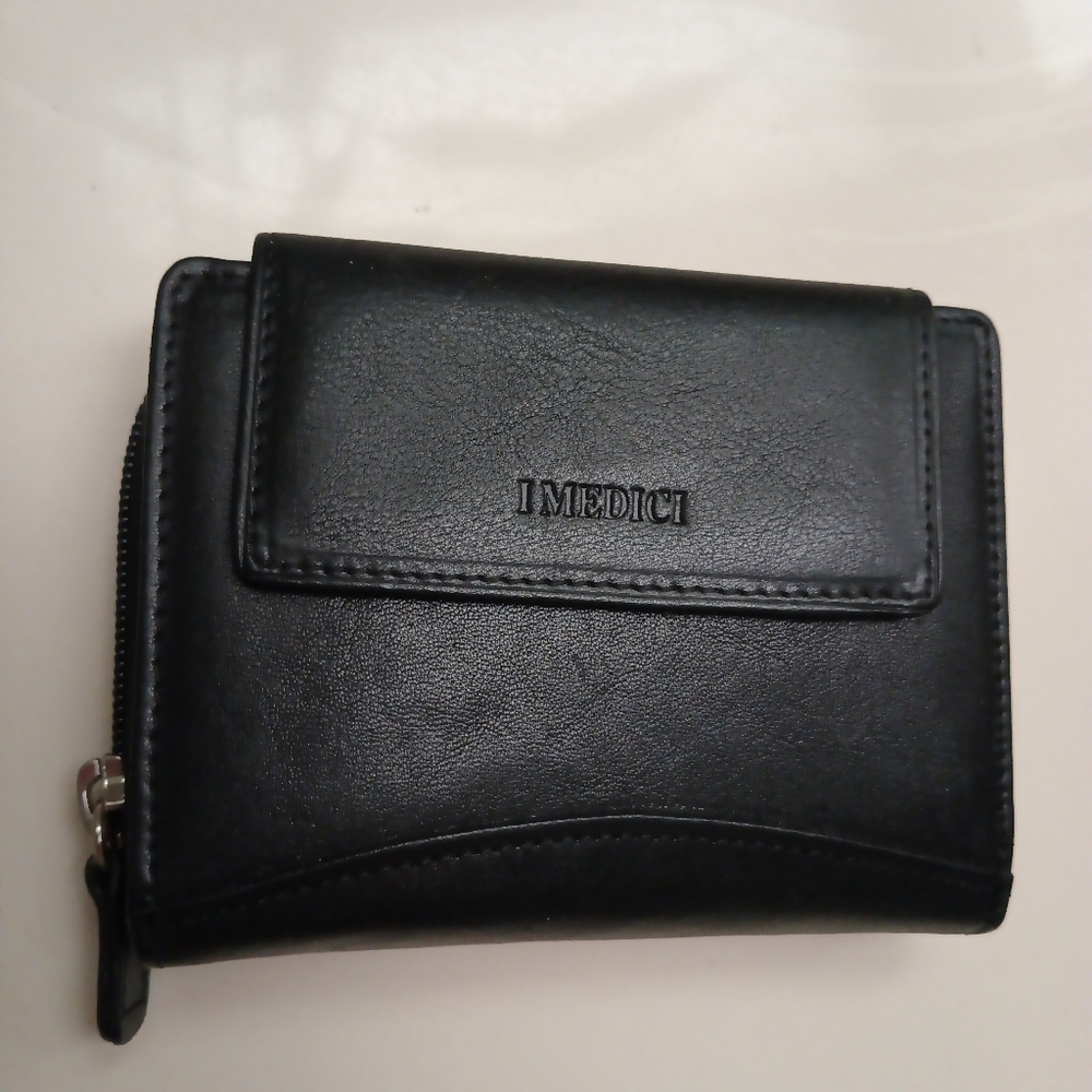 Women's I Medici Bi-Fold/Zip Black Fine Italian Leather Wallet